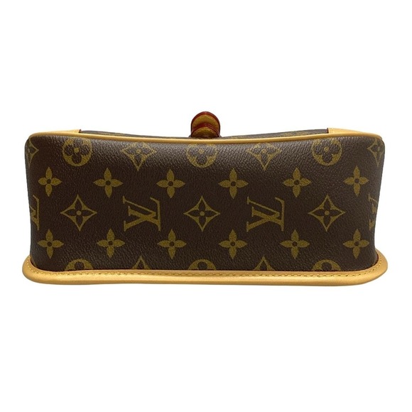 Louis Vuitton Bag NM Diane Fuchsia Shoulder PM - Picture 5 of 16